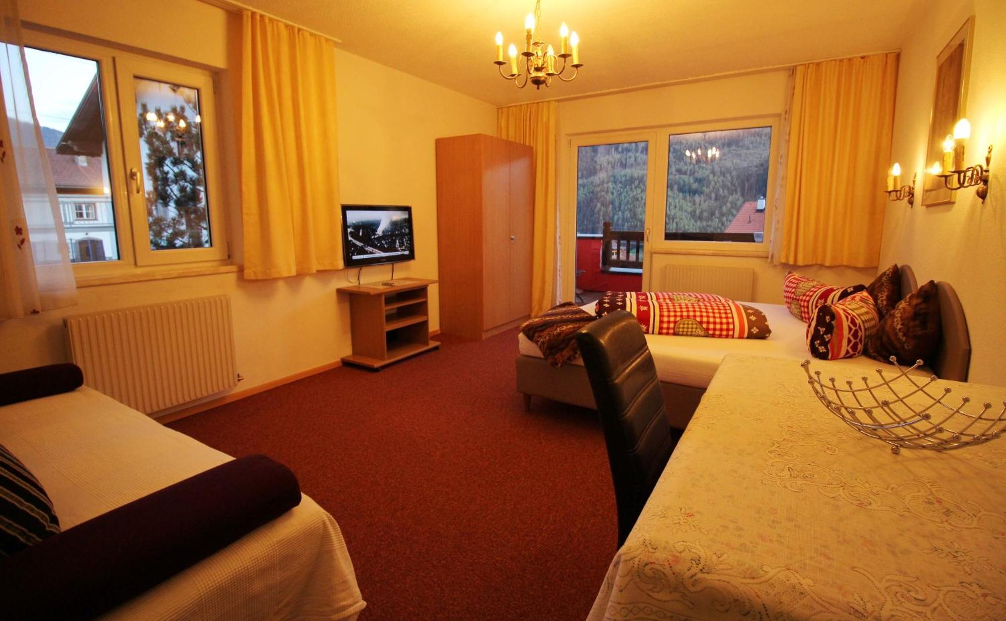 Europa Pension Tirol Fließ Zimmer foto