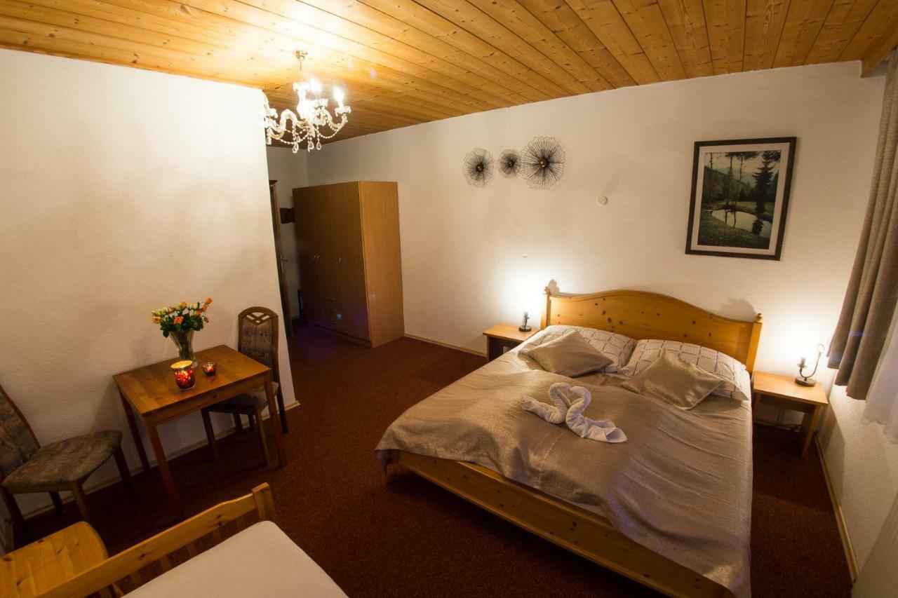 Europa Pension Tirol Fließ Exterior foto