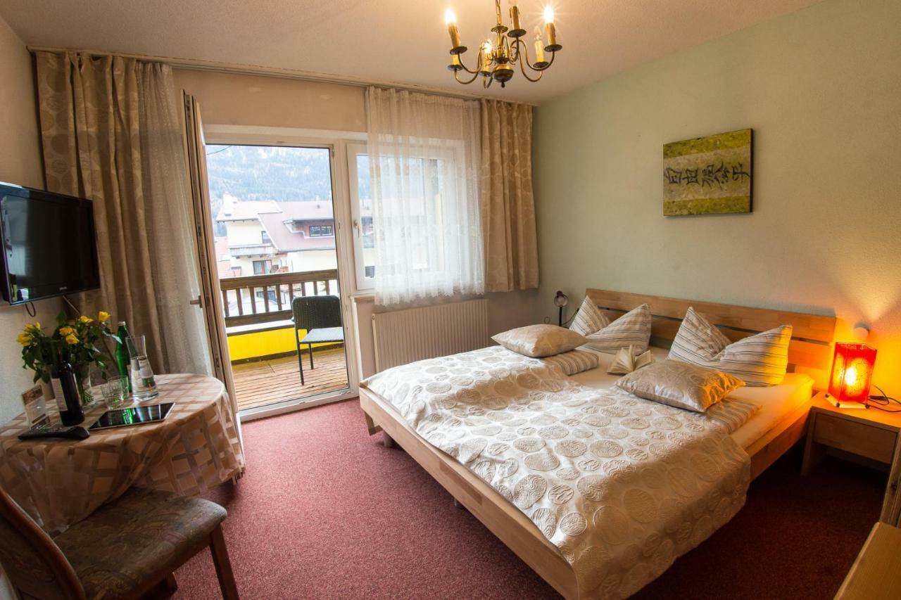 Europa Pension Tirol Fließ Exterior foto